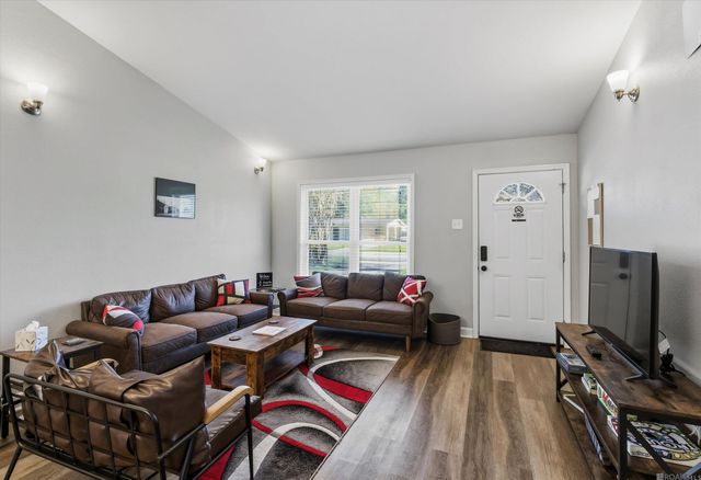 2261 Carolyn Ave, Denham Springs, LA 70726