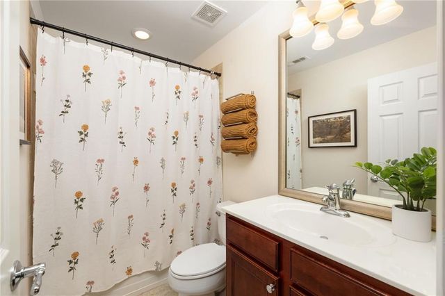 4875 Seldon SE Way, Smyrna, GA 30080