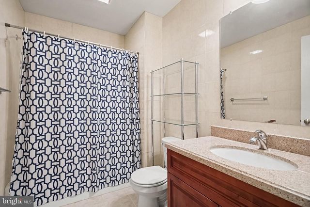 16 W RIDGE RD, Lititz, PA 17543