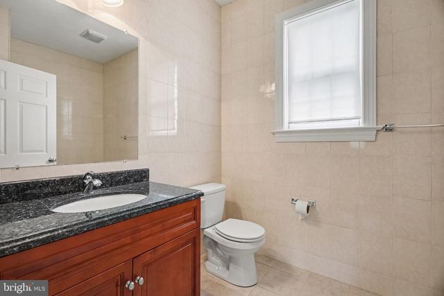 16 W RIDGE RD, Lititz, PA 17543