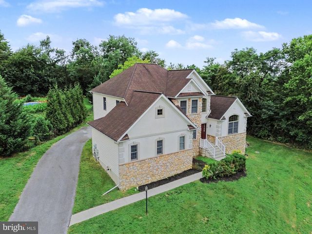 16 W RIDGE RD, Lititz, PA 17543