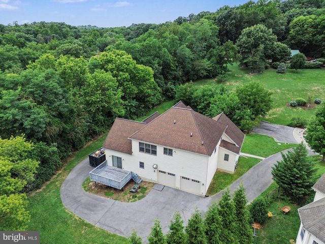 16 W RIDGE RD, Lititz, PA 17543