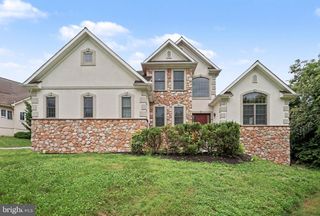 16 W RIDGE RD, Lititz, PA 17543