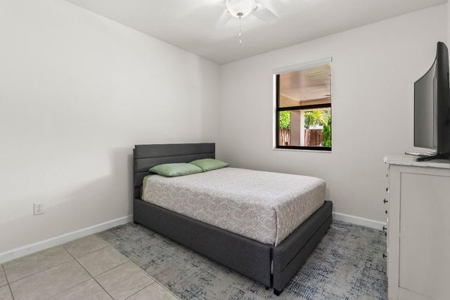 11823 SW 151st Place, Miami, FL 33196