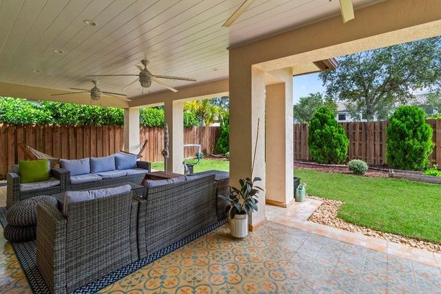 11823 SW 151st Place, Miami, FL 33196