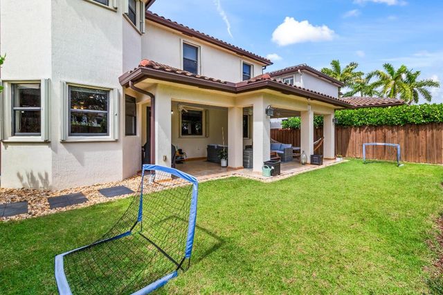 11823 SW 151st Place, Miami, FL 33196