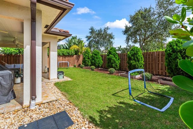 11823 SW 151st Place, Miami, FL 33196