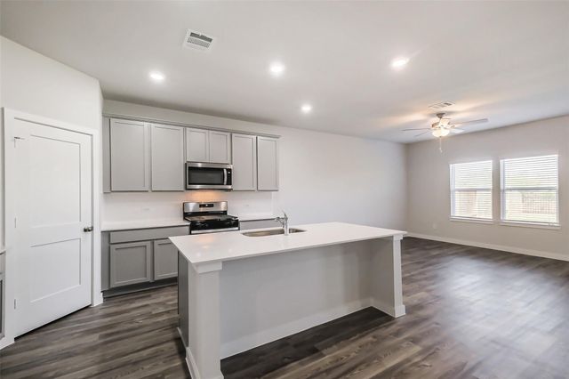 30222 Fledged Wing Drive, Waller, TX 77484