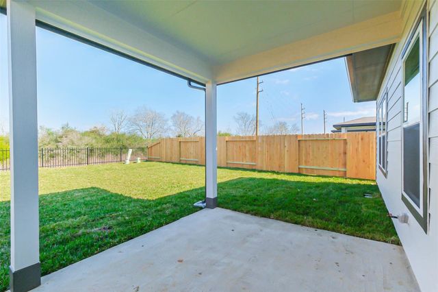 30222 Fledged Wing Drive, Waller, TX 77484