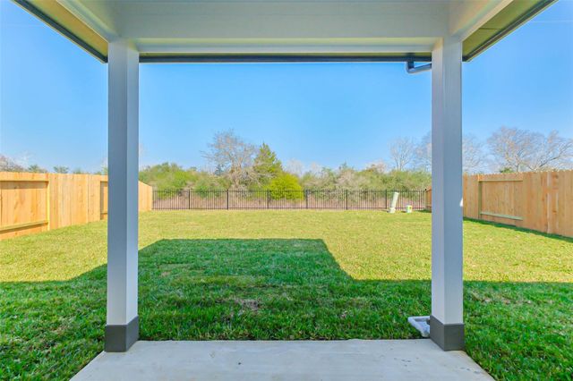 30222 Fledged Wing Drive, Waller, TX 77484