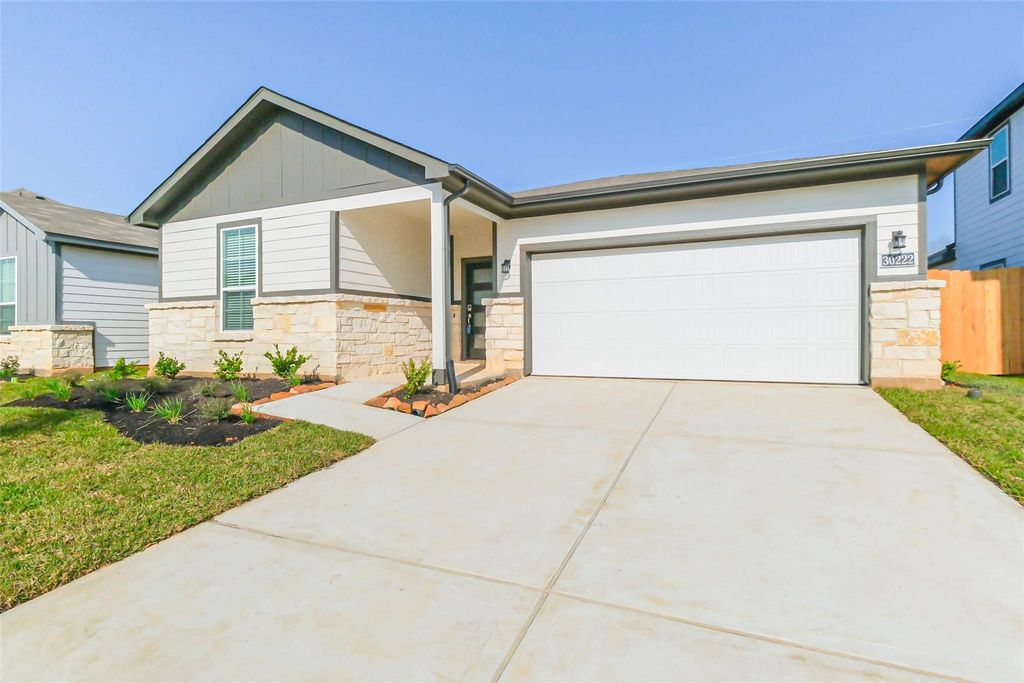 30222 Fledged Wing Drive, Waller, TX 77484