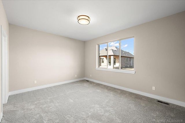 56689 Via Bellano Street, Macomb Twp, MI 48042