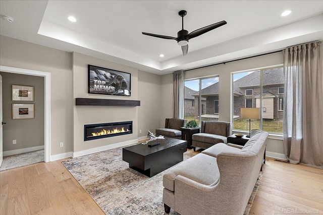 56689 Via Bellano Street, Macomb Twp, MI 48042