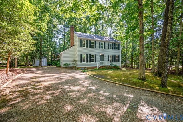 3509 Quail Hill Dr, Midlothian, VA 23112