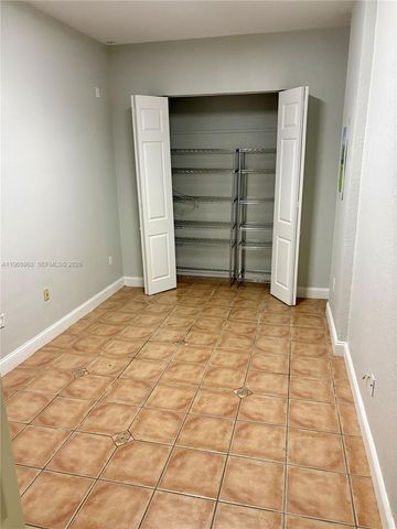 14813 NW 87th Pl, Miami Lakes, FL 33018