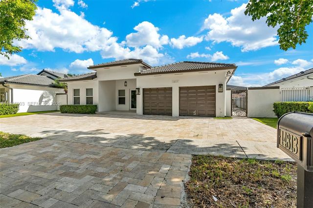14813 NW 87th Pl, Miami Lakes, FL 33018