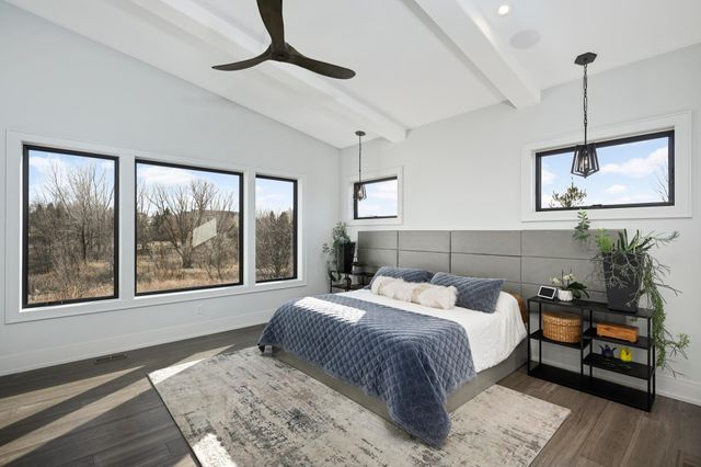 7737 Prairie Grass Pass, Credit River, MN 55372