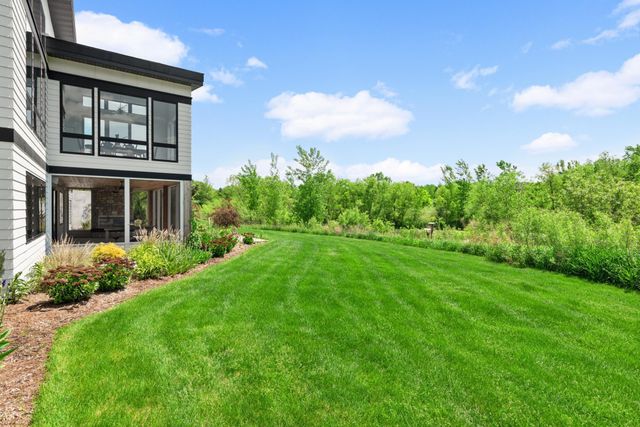 7737 Prairie Grass Pass, Credit River, MN 55372