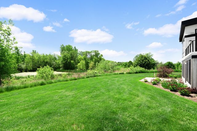 7737 Prairie Grass Pass, Credit River, MN 55372