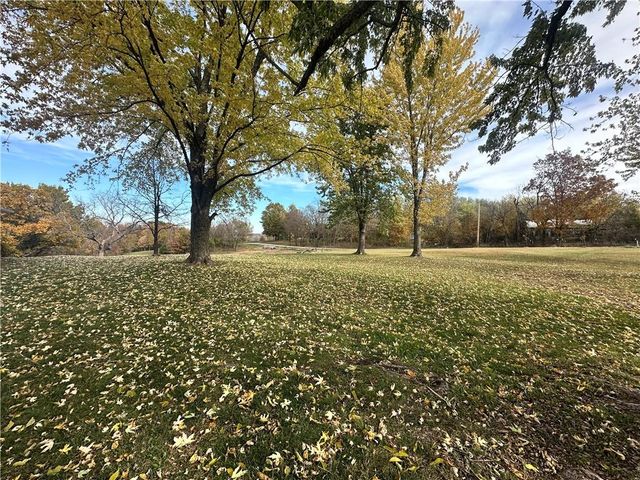 740 NW 1101st Road, Holden, MO 64040