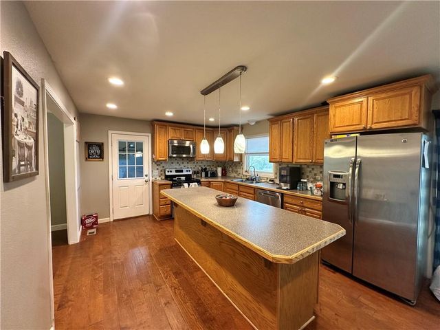 740 NW 1101st Road, Holden, MO 64040