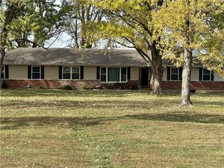 740 NW 1101st Road, Holden, MO 64040