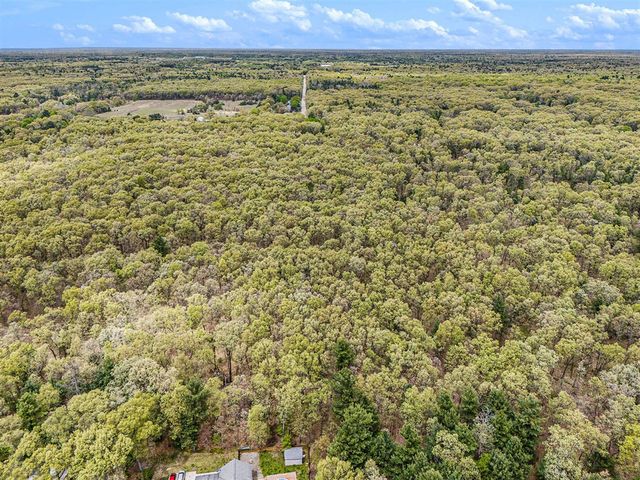 2635 E River Road, Twin Lake, MI 49457