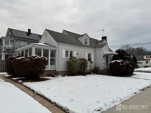 500 2nd Street, Dunellen, NJ 08812