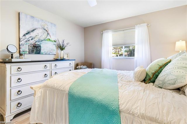 7208 Saint Anns CT, Fort Myers, FL 33908