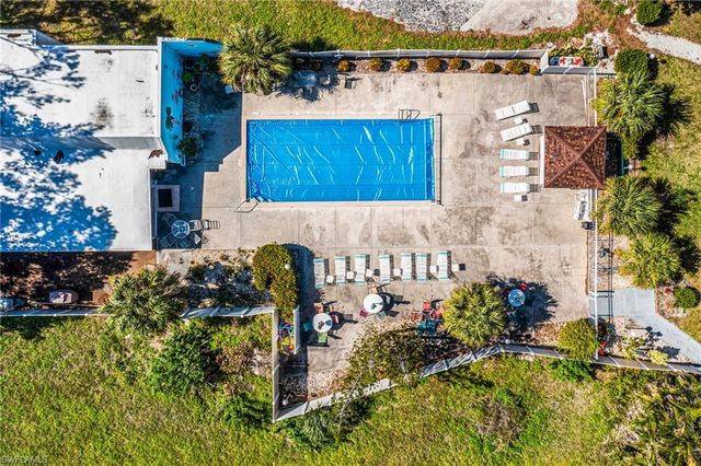 7208 Saint Anns CT, Fort Myers, FL 33908