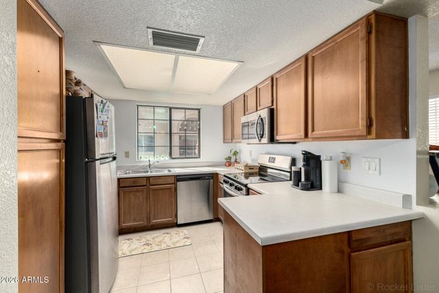 839 S WESTWOOD -- 287, Mesa, AZ 85210