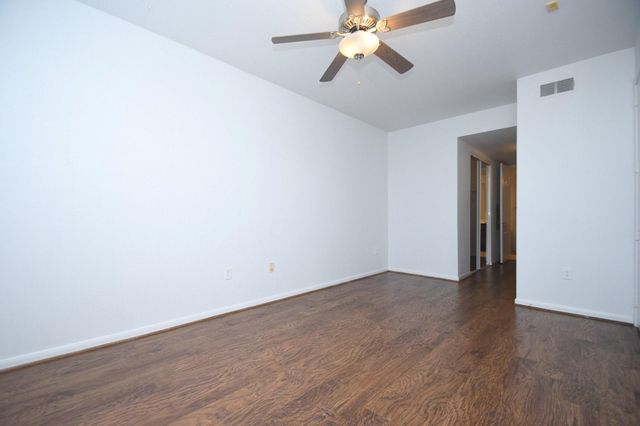 7575 Kirby Drive 1407, Houston, TX 77030