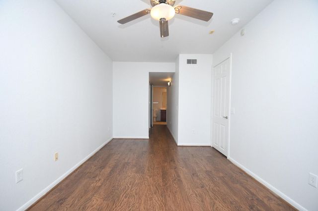 7575 Kirby Drive 1407, Houston, TX 77030
