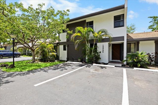 19996 NE 5th Court 4C, Miami, FL 33179