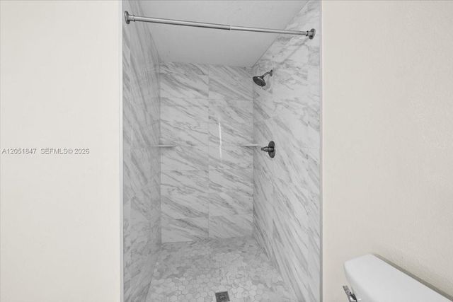 19996 NE 5th Court 4C, Miami, FL 33179