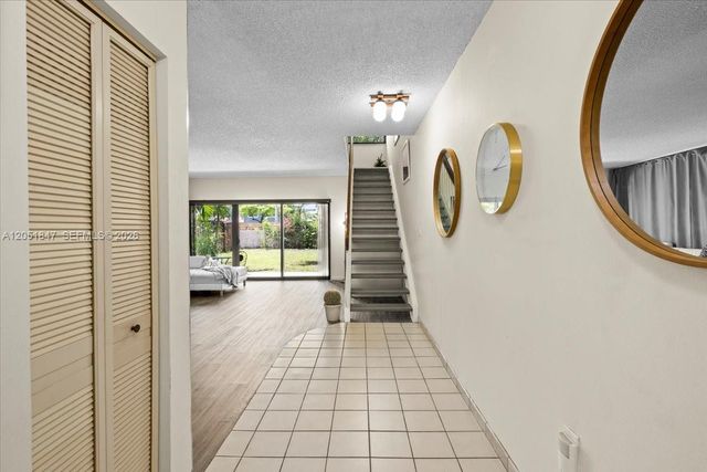 19996 NE 5th Court 4C, Miami, FL 33179