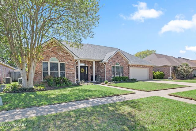 104 Devon Way, Youngsville, LA 70592