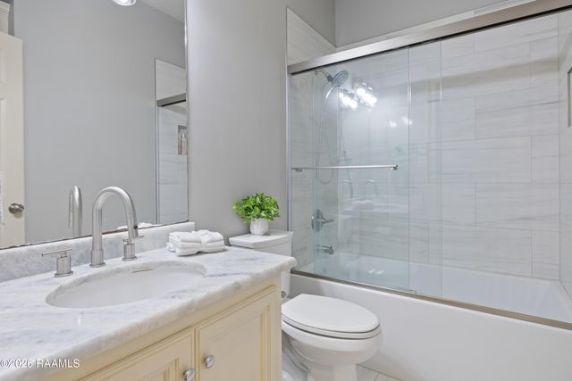 104 Devon Way, Youngsville, LA 70592