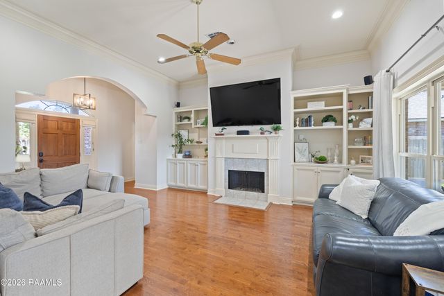 104 Devon Way, Youngsville, LA 70592