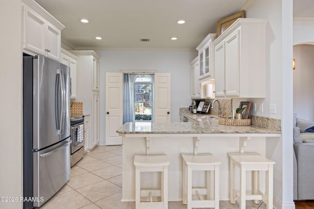 104 Devon Way, Youngsville, LA 70592