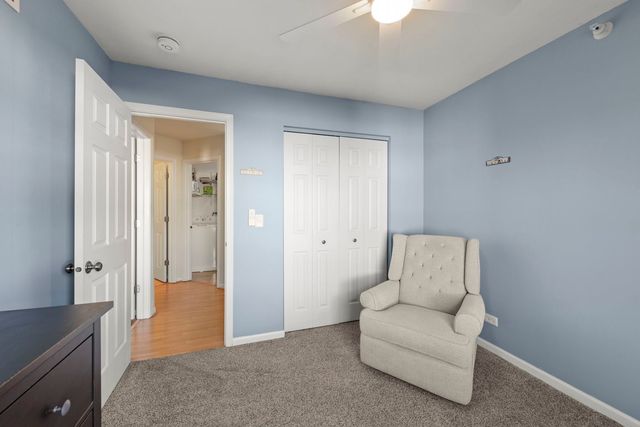 2513 Dickens Drive, Aurora, IL 60503