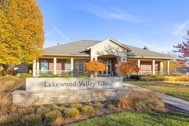 2513 Dickens Drive, Aurora, IL 60503