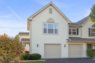 2513 Dickens Drive, Aurora, IL 60503