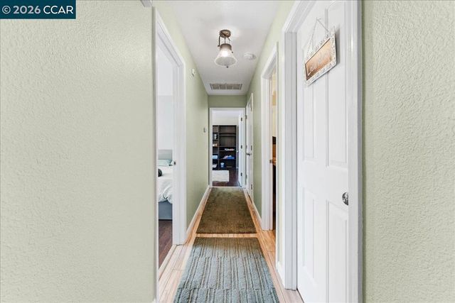 1734 Casa Grande St, Benicia, CA 94510