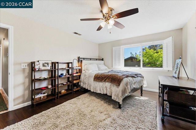 1734 Casa Grande St, Benicia, CA 94510