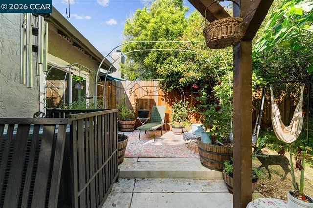 1734 Casa Grande St, Benicia, CA 94510