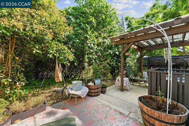 1734 Casa Grande St, Benicia, CA 94510