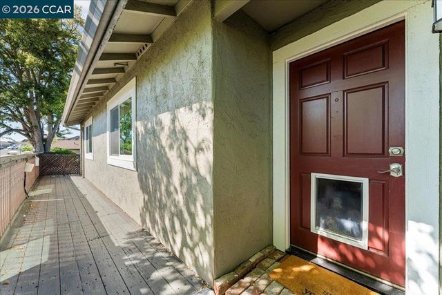 1734 Casa Grande St, Benicia, CA 94510
