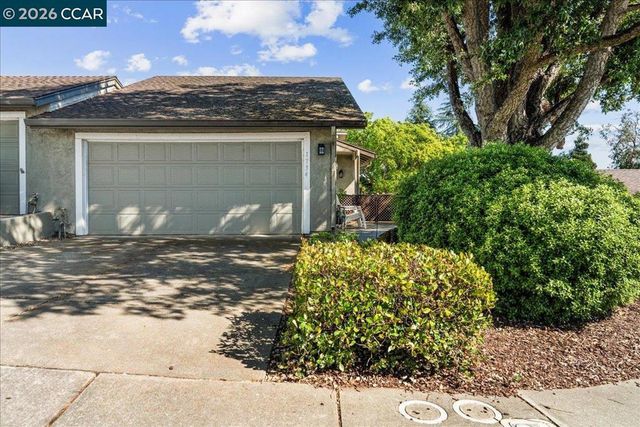 1734 Casa Grande St, Benicia, CA 94510