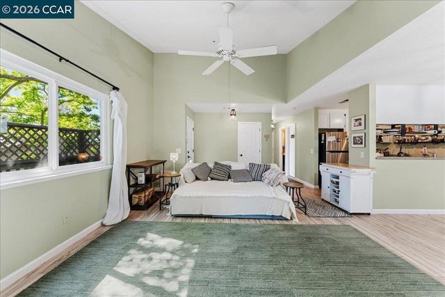 1734 Casa Grande St, Benicia, CA 94510
